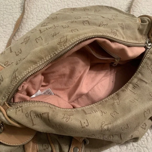 Lui Jo | Slouchy Beige Handbag Pink Interior Soft - Picture 10 of 12